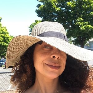 Meet your Posher, Tiana